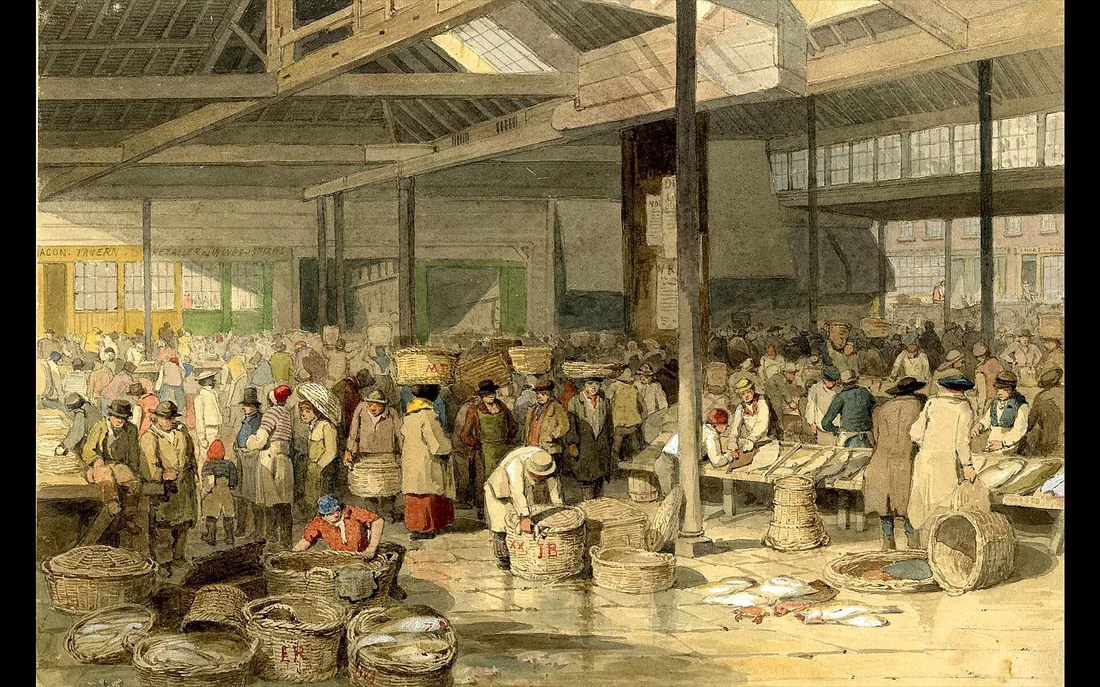 Acuarelă cu interiorul halei din 1850, plin de hamali și coșuri