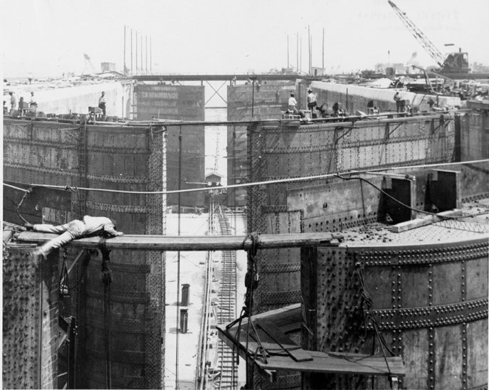 Construcția ecluzei Gatun, în martie 1912.