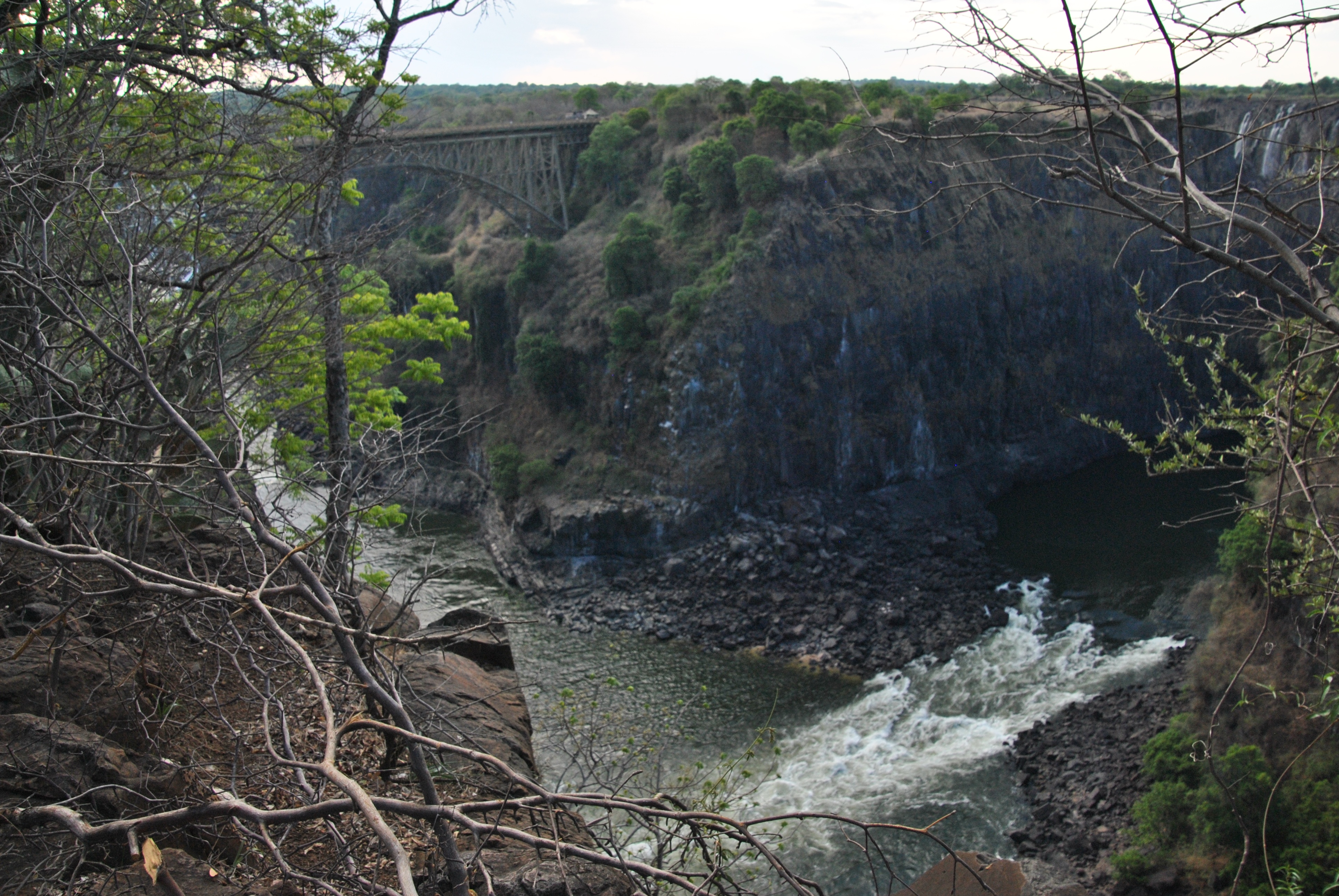 Fluviol Zambezi și cheile, în Zambia, 2011