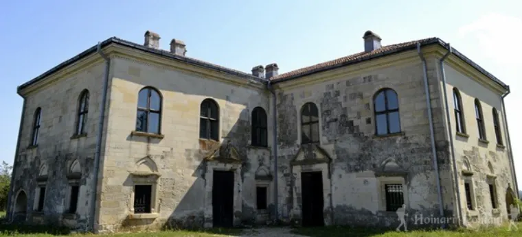 Curtea familiei Năsturel Herescu, Herăști