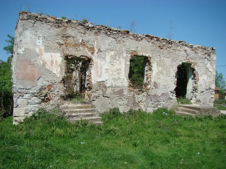 Curtea nobiliară a Cândeștilor, Râu de Mori