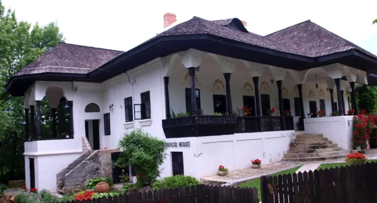 Curtea lui Alexandru și Radu Bellu, Urlați