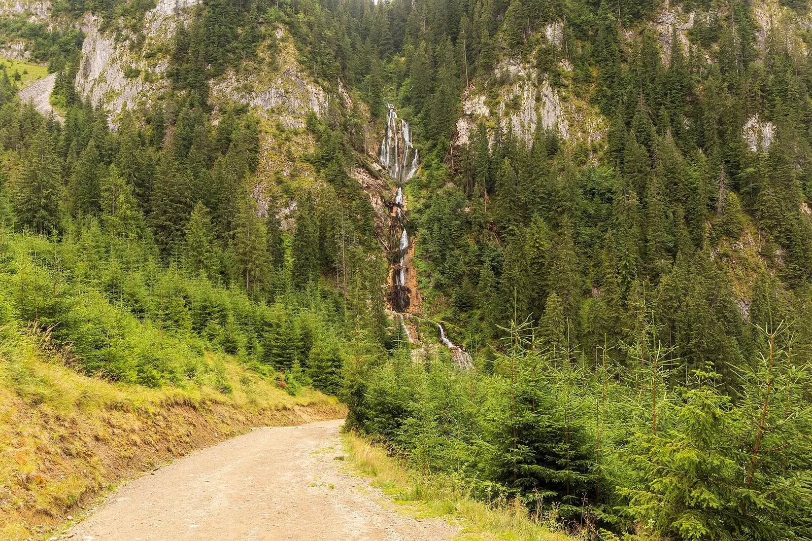 Cascada Cailor, în trepte