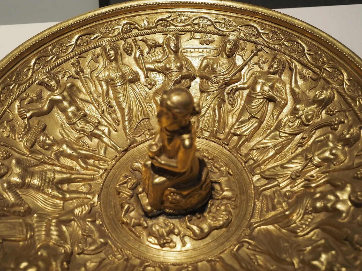A gold patera from the Pietroasele hoard, found in 1837 on Istrița hill. Twelve of the treasure’s twenty-two pieces survive.