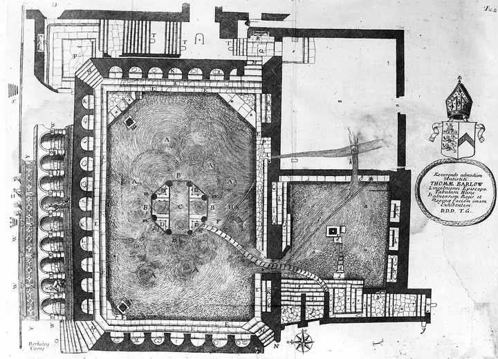 Engraved plan of a rectangular pool ringed by arcades and stone benches, with steps down on every side
