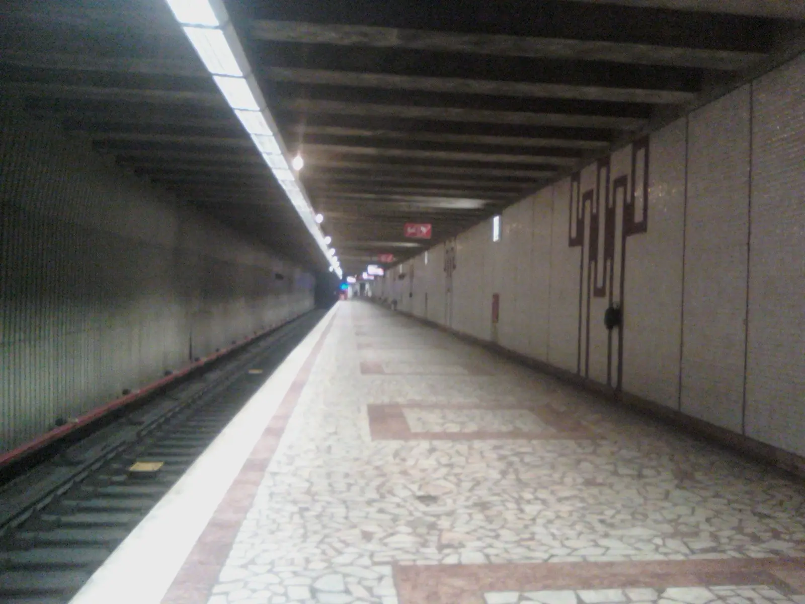 Peronul stației Pantelimon
