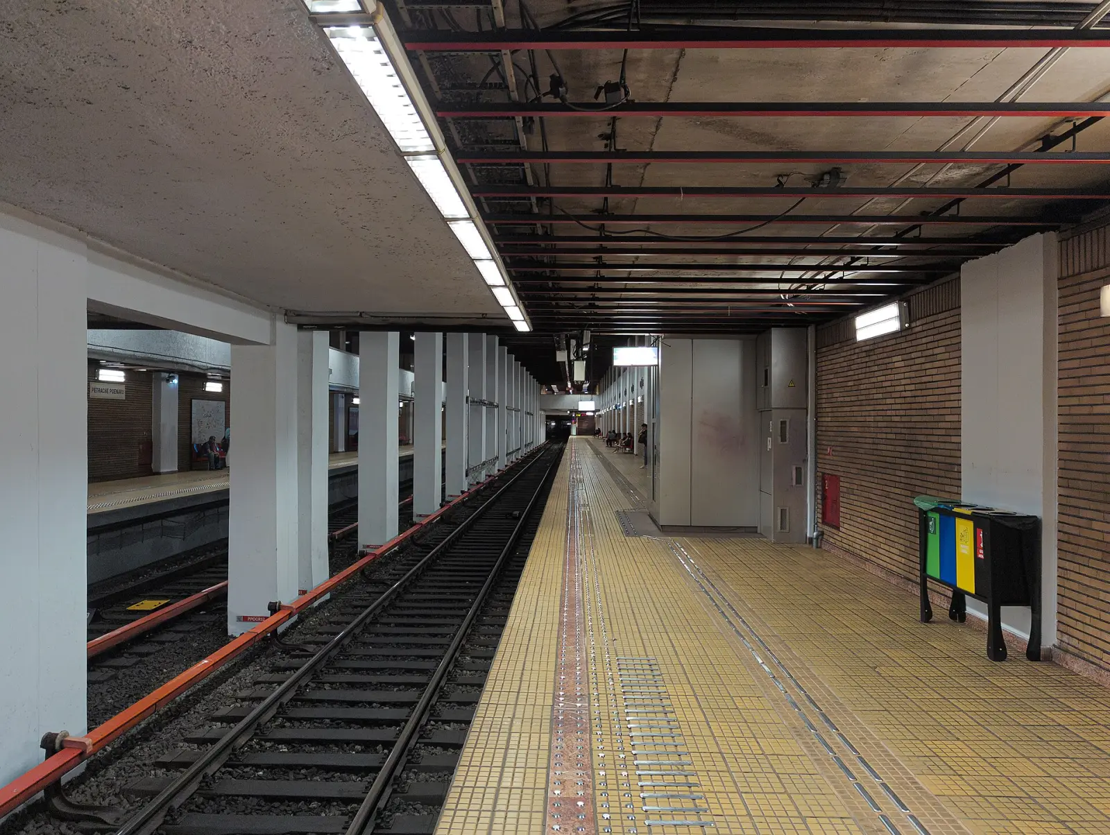 Platform of Petrache Poenaru station
