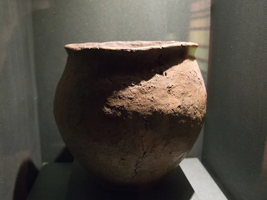 Prague-type vessel, 550–700: the earliest Slavic pottery, handmade.