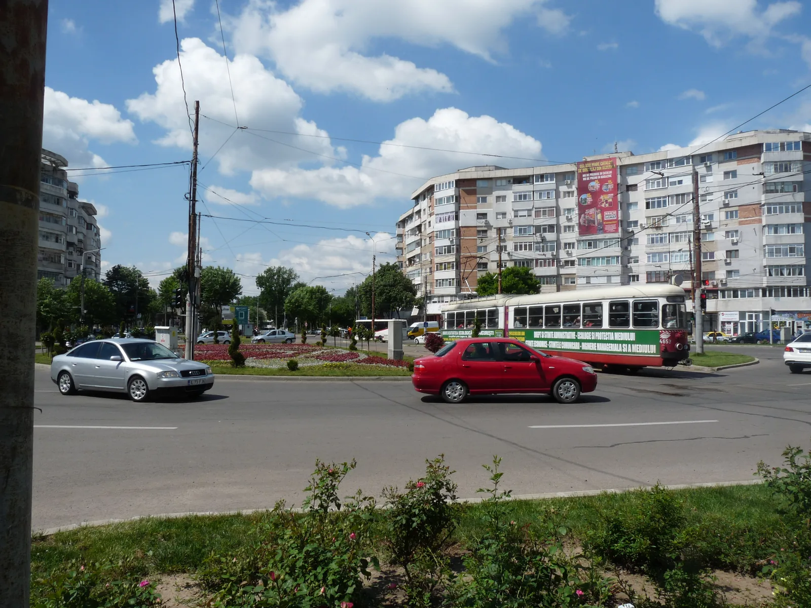 A tram running through the roundabout in Brăila