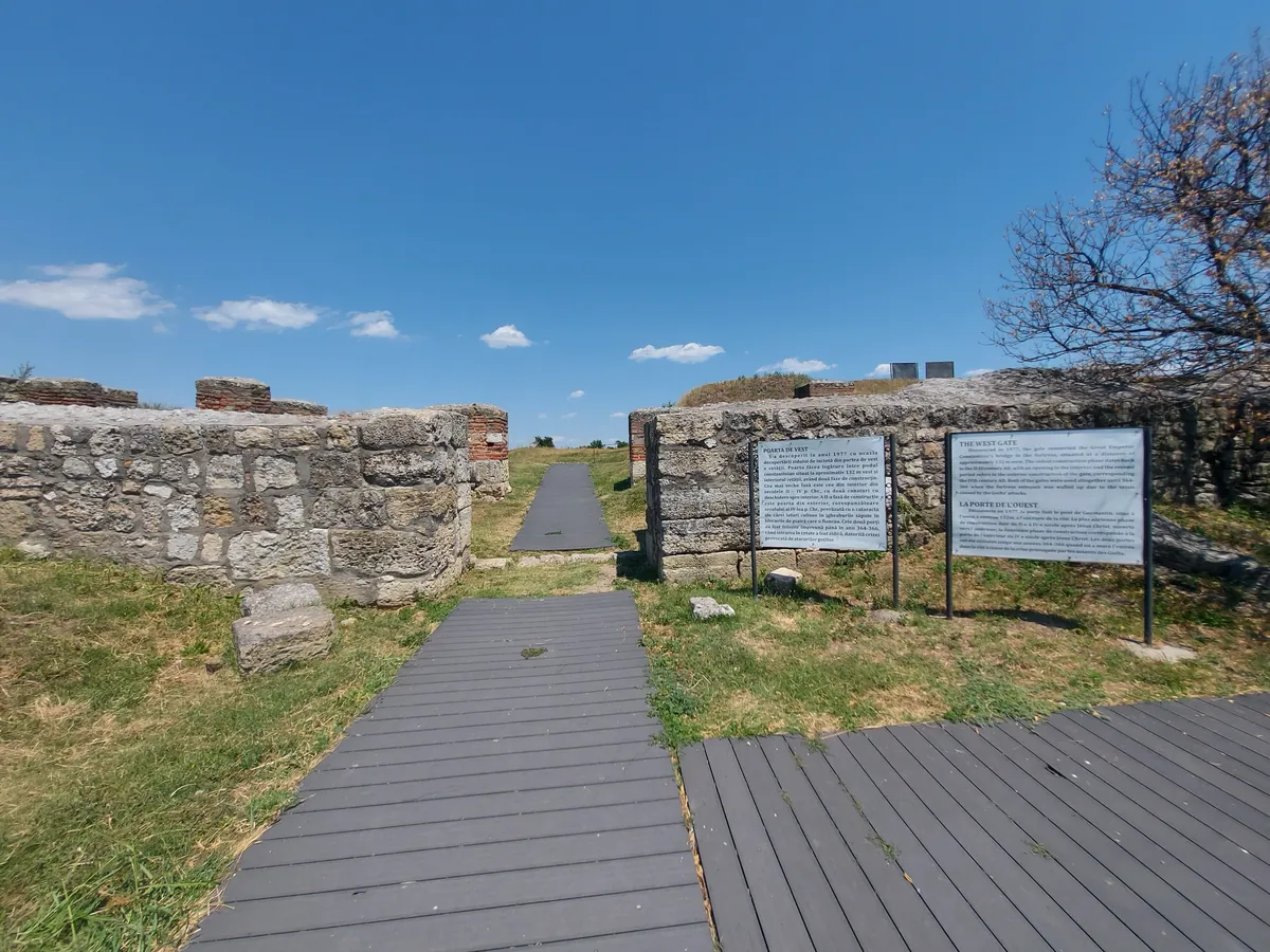 The west gate of the fortress today; walled up around 364–366, in the troubled years of the usurper Procopius