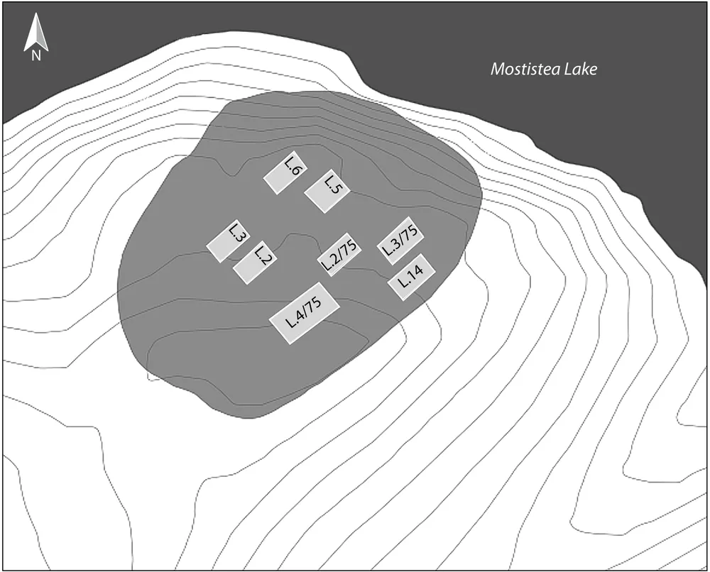 Diagram of the grey mound on the lake shore with labels for houses L.2, L.3, L.5, L.6, L.14, L.2/75, L.3/75 and L.4/75.