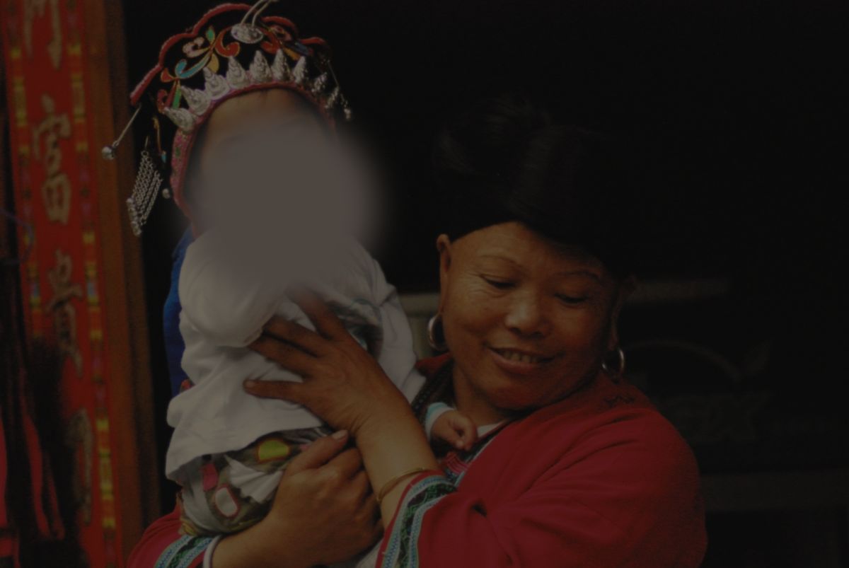The capture view at 78: yellowed, with the child's face reduced to a grey smudge