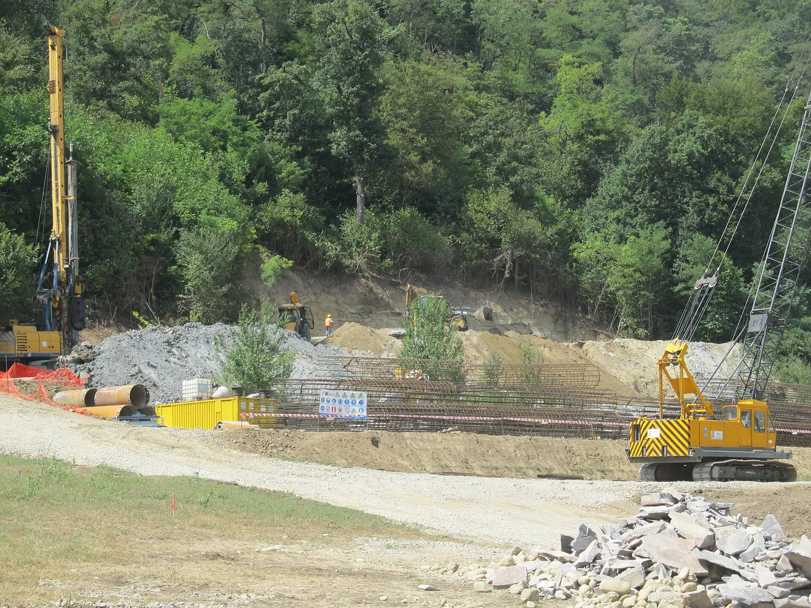 Tunelul Daneș în construcție, în 2012